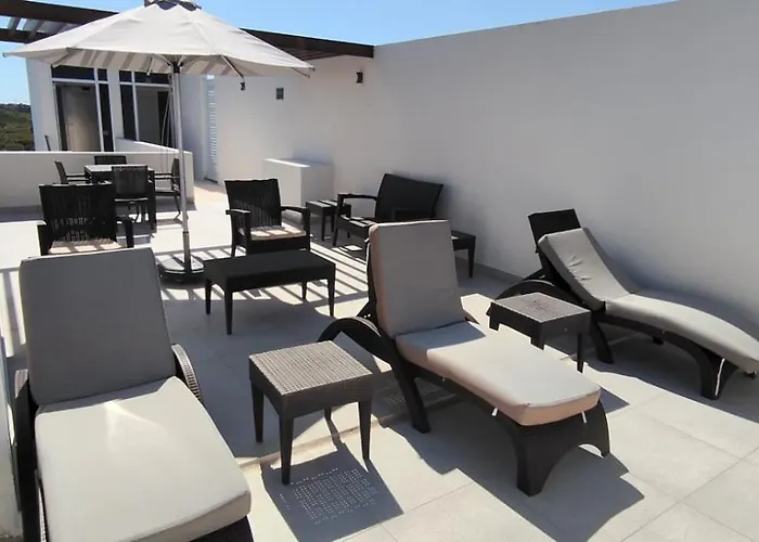 Akumalito Santamar Apartment